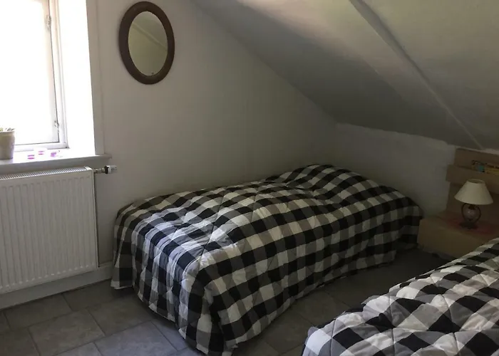 Anesminde * جايف