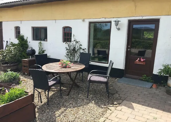 Anesminde Apartment *